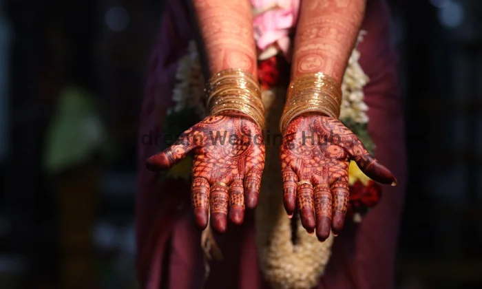 Zane Henna Passionist